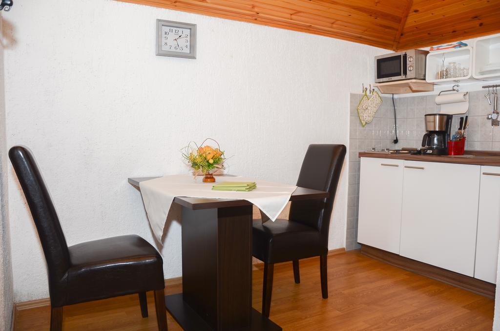 Apartments Nikola เซนญ์ ภายนอก รูปภาพ
